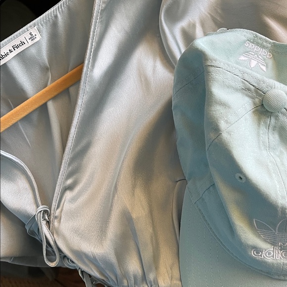 Abercrombie & Fitch Sage Long Sleeve Shirt - Picture 10 of 10